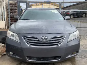 Toyota Camry XLE V6 4dr Sedan (3.5L 6cyl 6AM) 2008 Gray