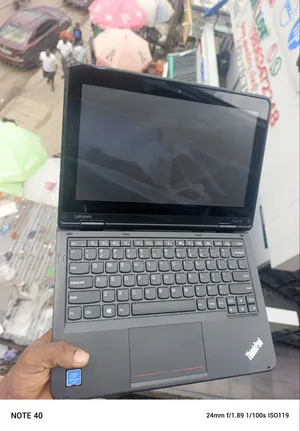 Laptop Lenovo Yoga 11e 4GB Intel Pentium SSD 128GB