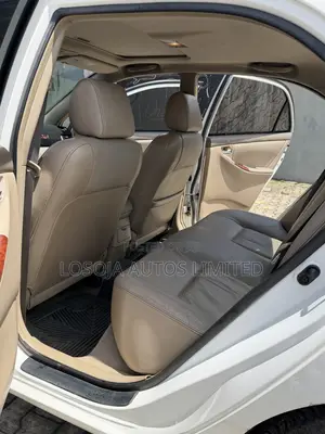 Toyota Corolla LE 2007 White