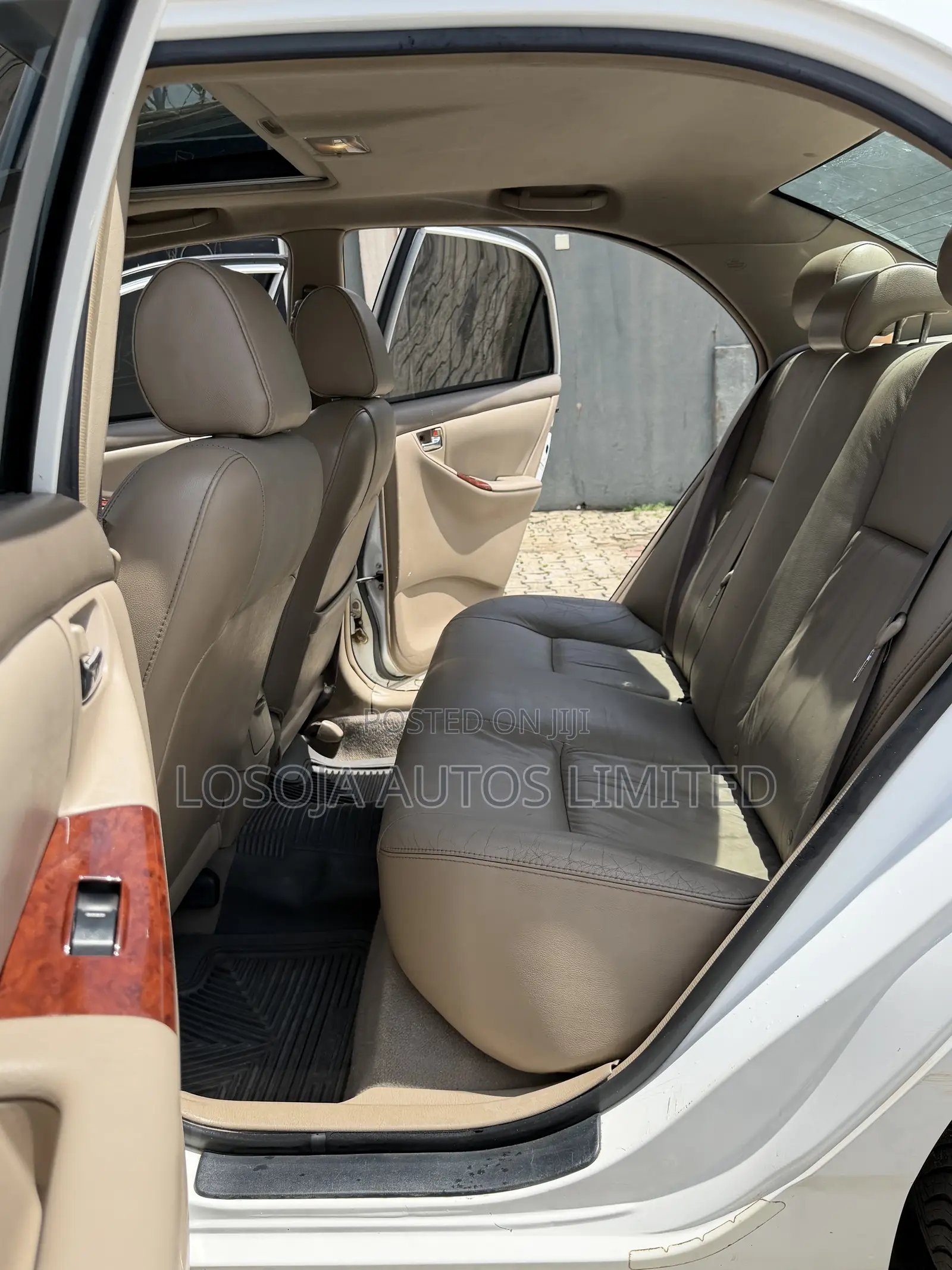 Toyota Corolla LE 2007 White