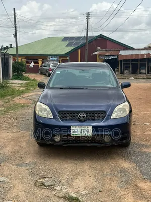 Toyota Matrix 2004 Blue