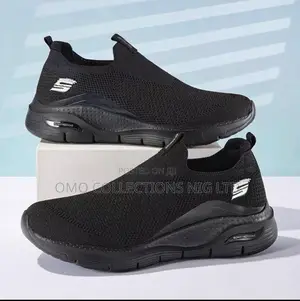 Premium Men’s Black Slip-on Athleisure Sneakers - Fully Boxed