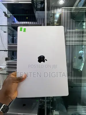 Laptop Apple MacBook Pro 2023 M2 Pro 36GB Apple M2 SSD 512GB