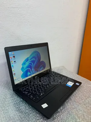Laptop Dell Latitude 7390 8GB Intel Core i5 SSD 256GB