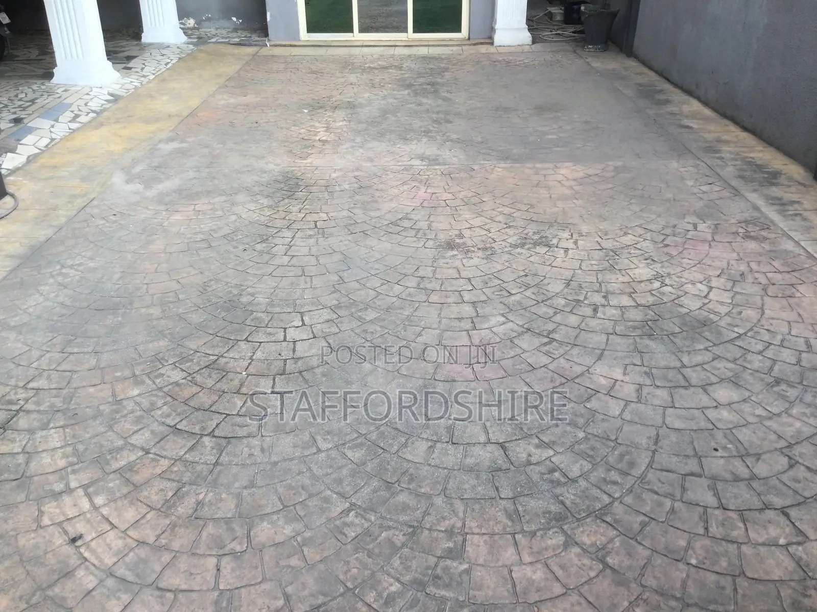 Paving Stones/Interlocking Cleaning