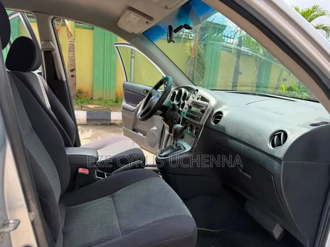 Toyota Matrix 2005 Silver