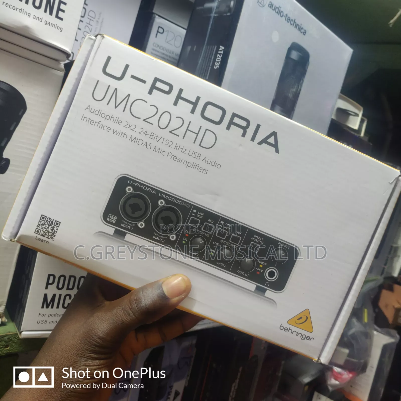BEHRINGER Umc202hD Audio Interface
