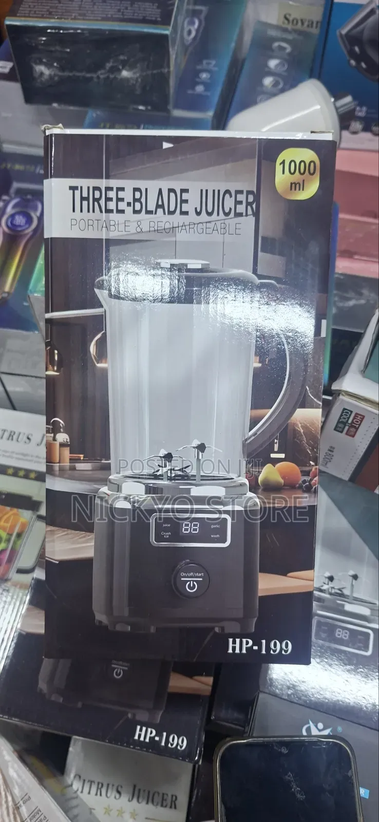 Rechargeable Three-Blade Juicer