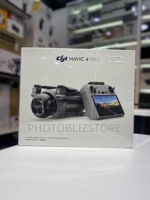 DJI MAVIC 4pro Flymore Combo Drone