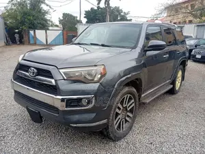 Toyota 4-Runner 2011 Gray