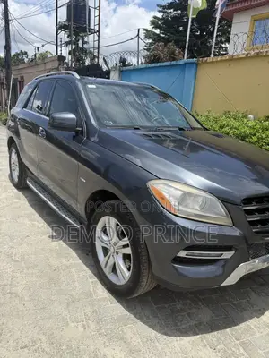 Mercedes-Benz M Class ML 350 BlueTEC 4Matic 2012 Gray
