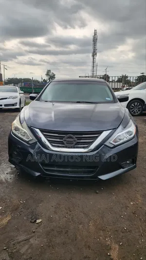 Nissan Altima 2.5 SV 2017 Gray