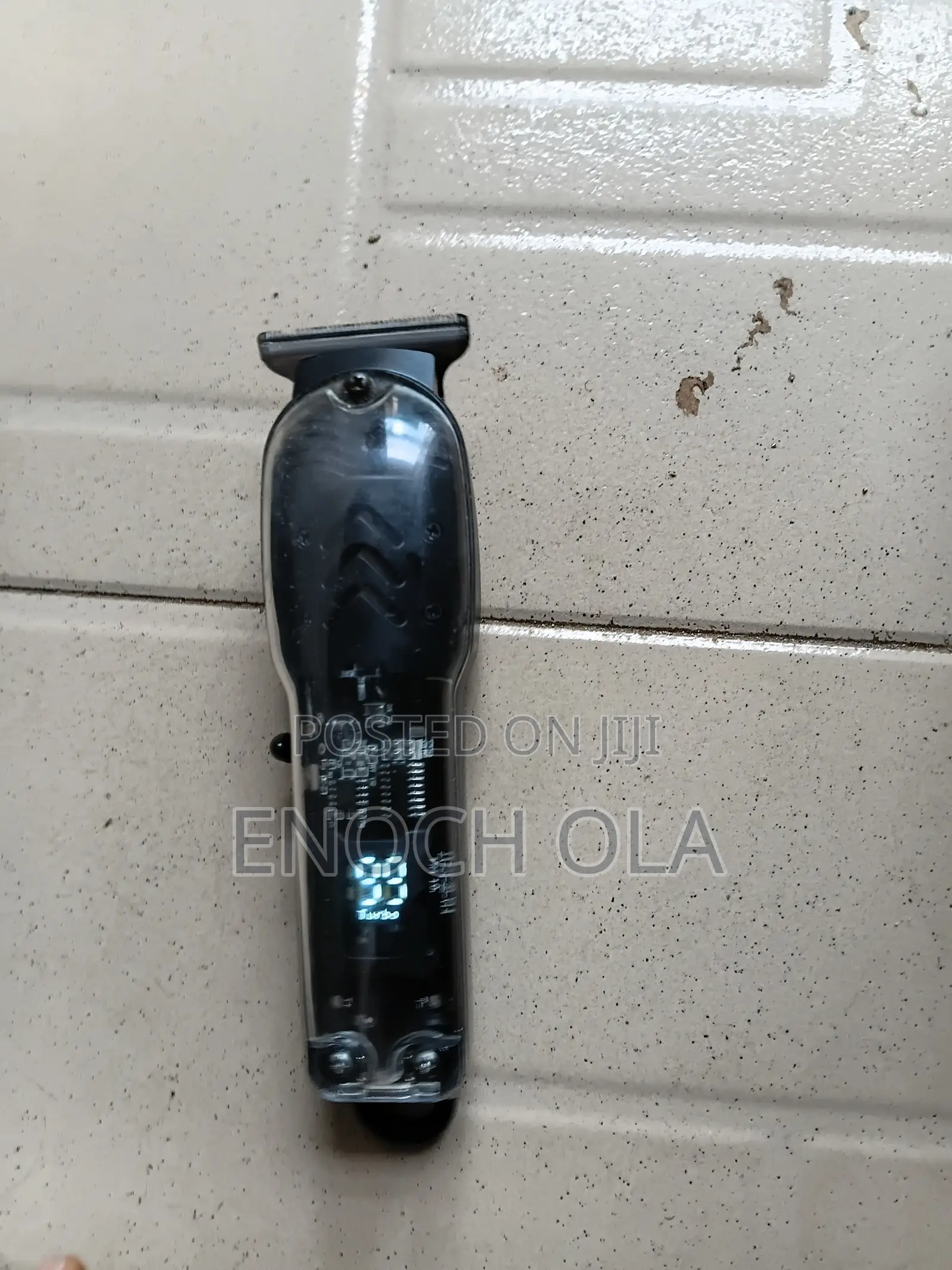 2 Rechargeable Clippers