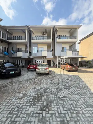 4bdrm Duplex in Guzape District for sale