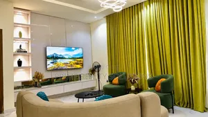 2 Bedroom Maisonette With Sea View