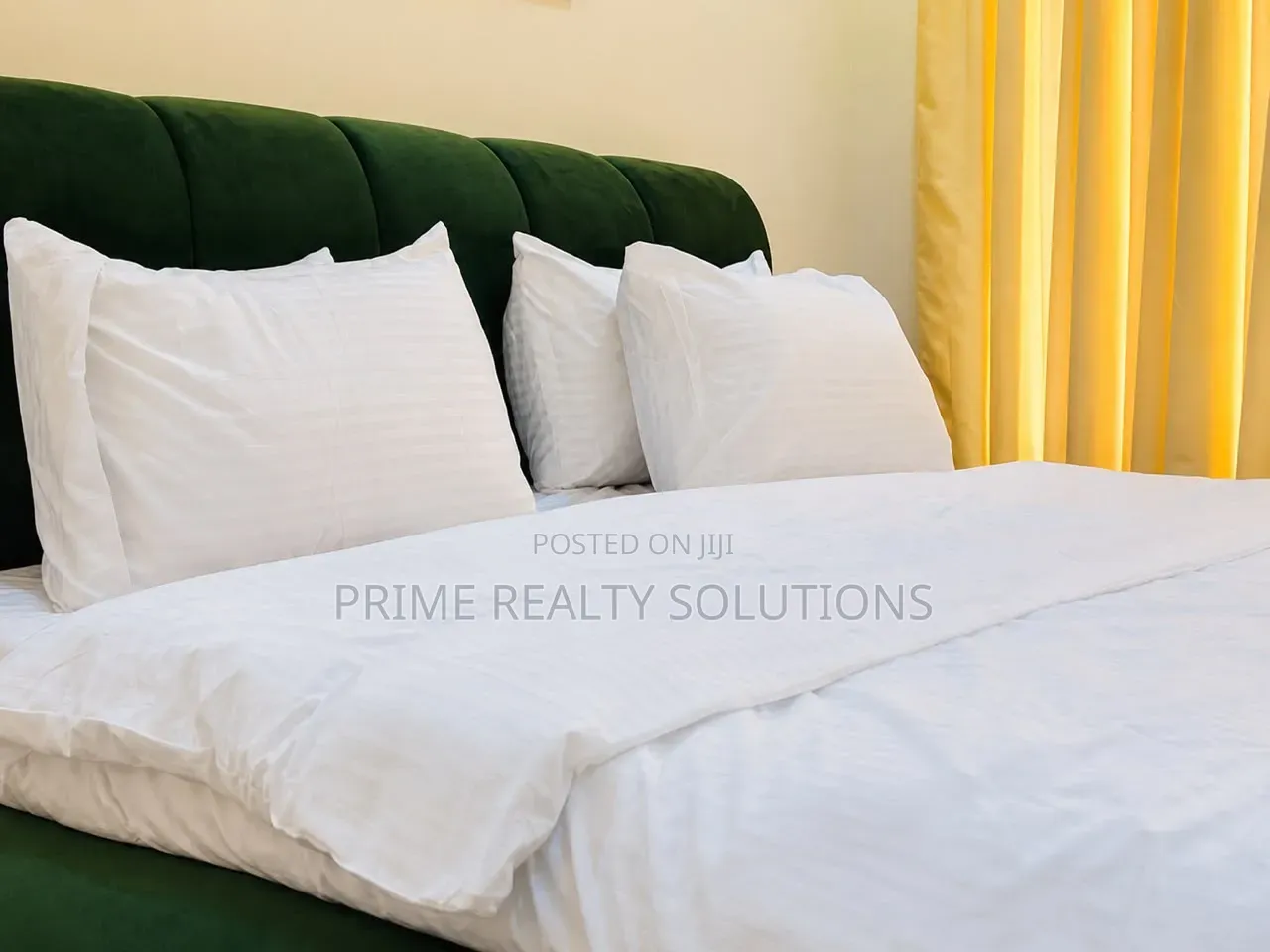 2 Bedroom Maisonette With Sea View