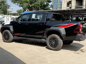 New Toyota Hilux 2026 Black