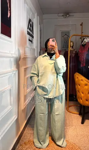 Up and Down Abaya