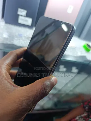 Infinix Smart 10 HD 64 GB Green