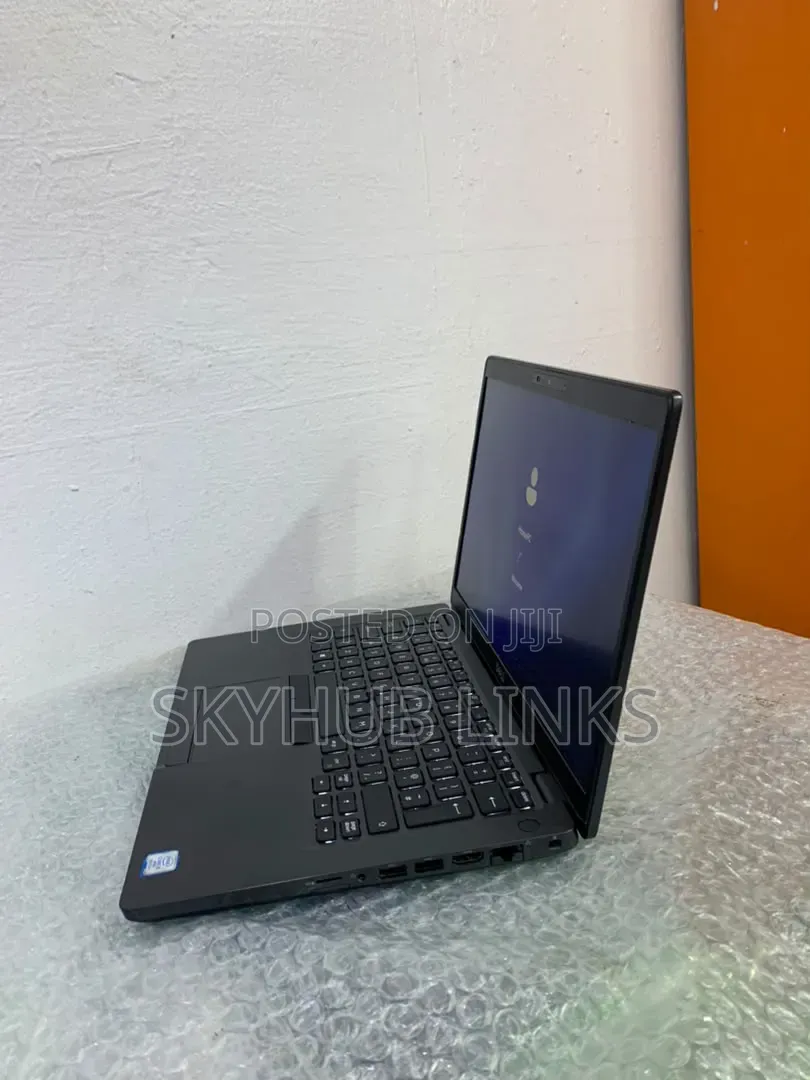 Laptop Dell Latitude 5401 8GB Intel Core i5 SSD 256GB