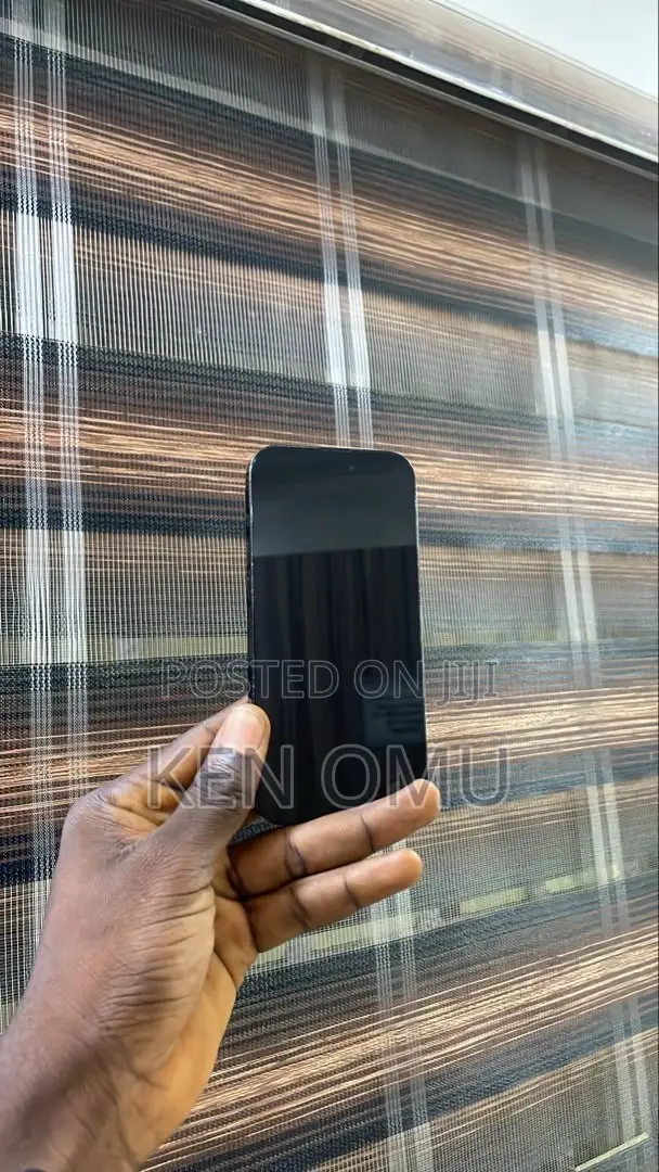 Apple iPhone 15 128 GB Black