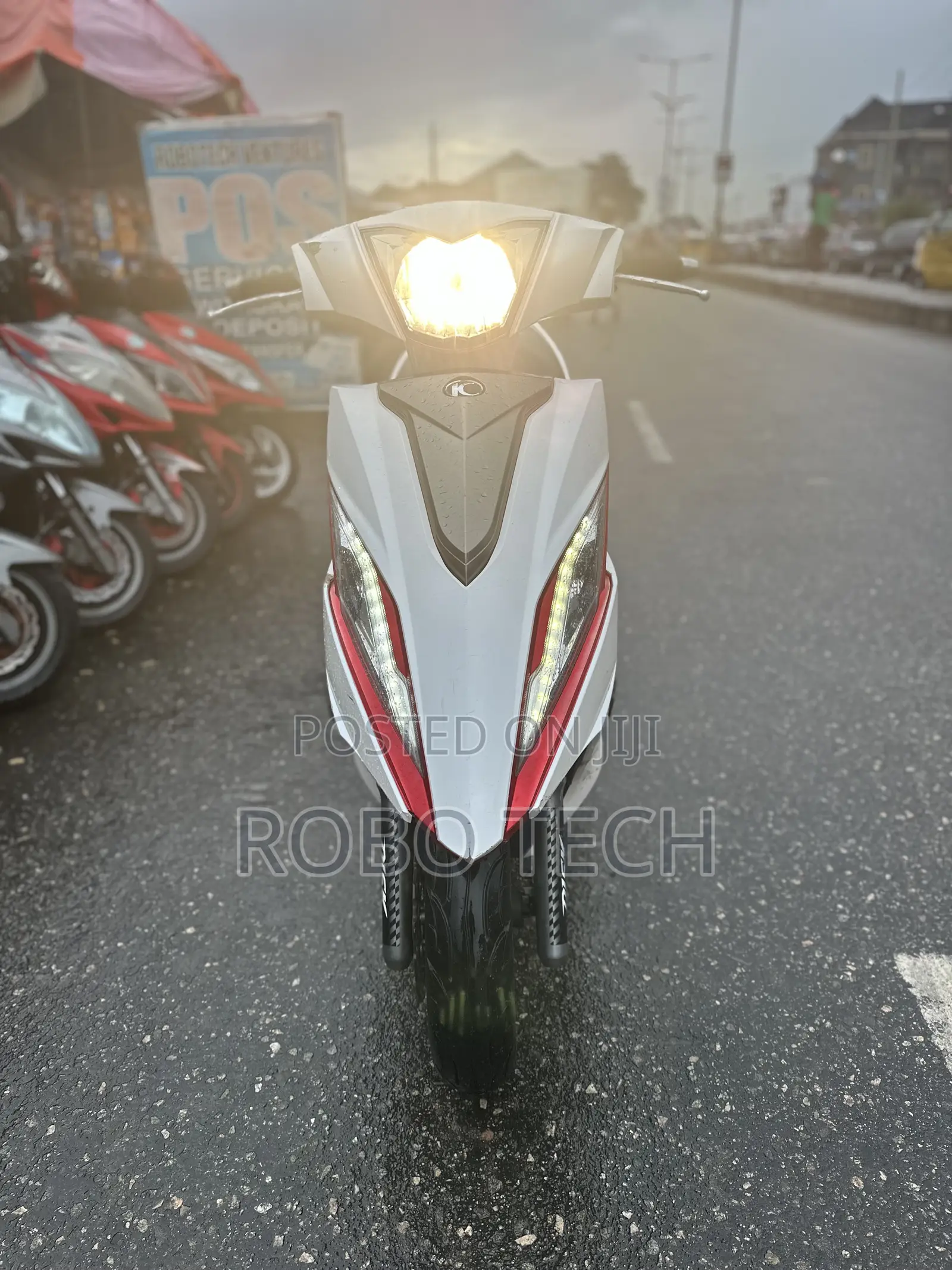 Kymco 2019 White