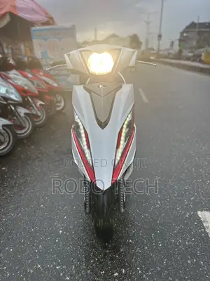 Kymco 2019 White