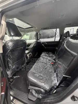 Lexus GX 2016 Silver