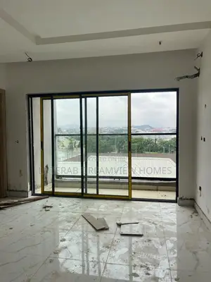 3bdrm Block of Flats in Mabushi for rent