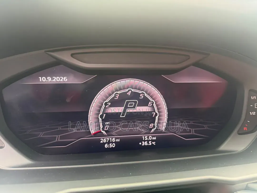 Lamborghini Urus Base 2019 White