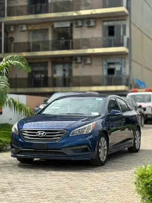 Hyundai Sonata Limited Sedan FWD (2.4L 4cyl 6A) 2016 Blue