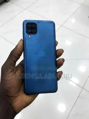 Samsung Galaxy A12 128 GB Blue