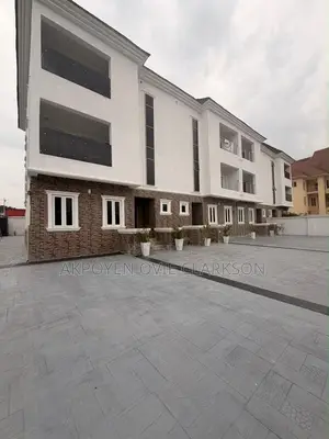 5bdrm Duplex in Mabushi for rent