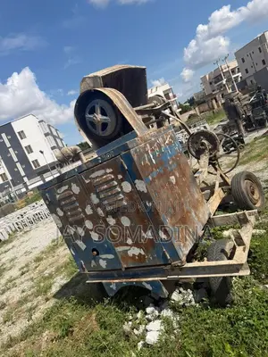 Upper Layer Concrete Mixer
