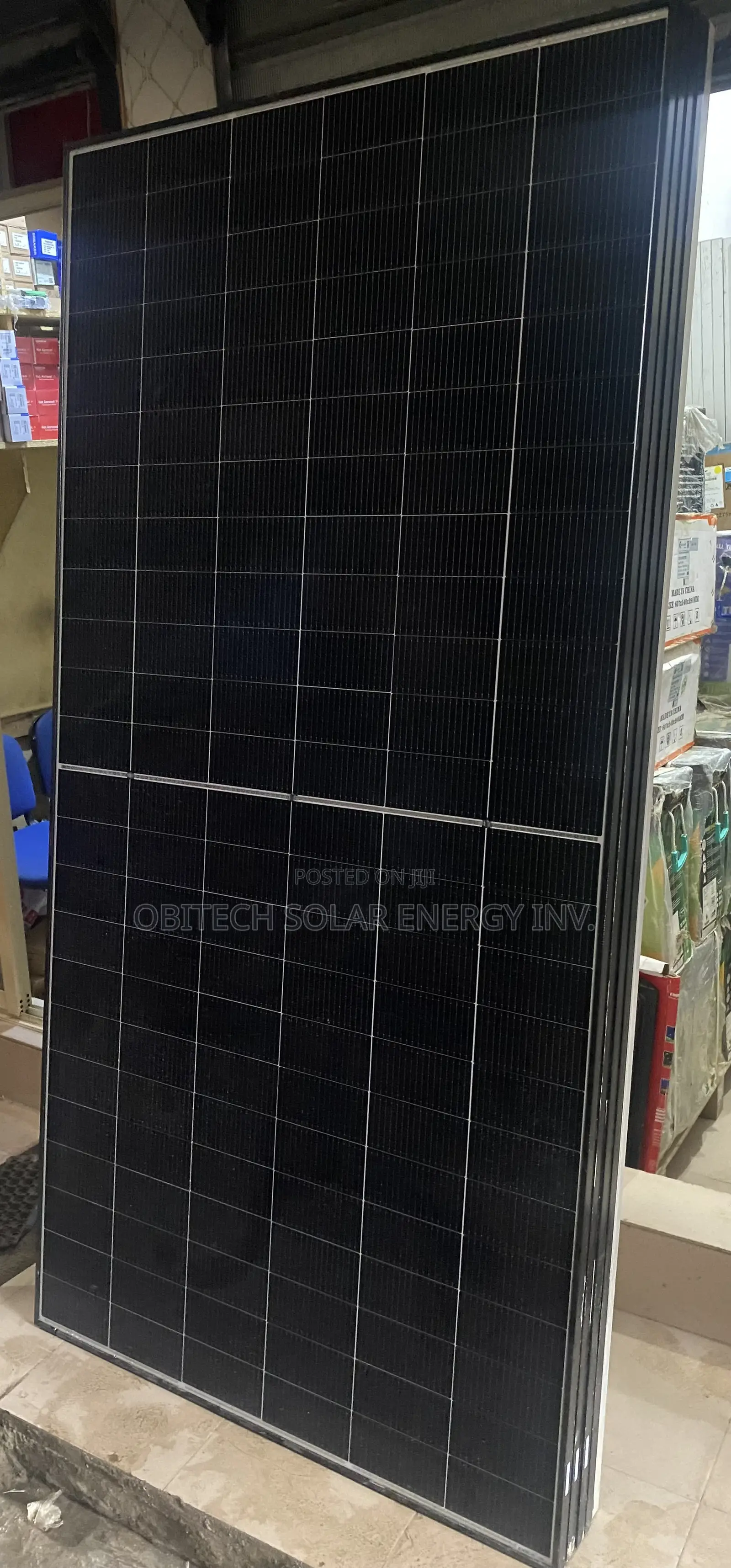 585W Bifacial Solar Panel