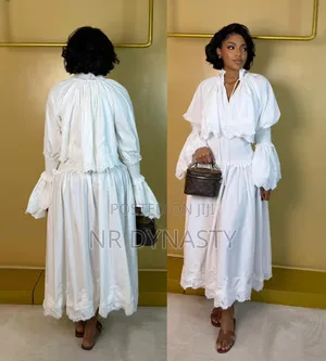 Voluminous Linen Lace Embroidery Skirt Set!