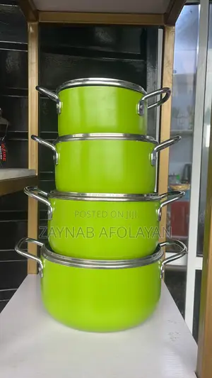 Set of Pots
