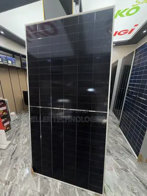 Jinko 590W Solar Power Panel for Installation – ALL GRADE A