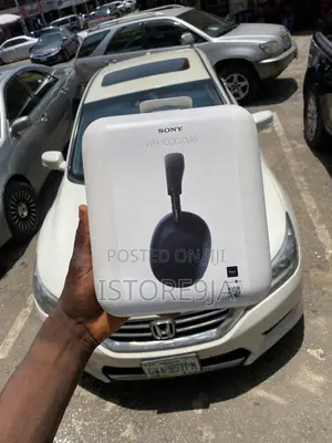 Sony WH-1000XM5