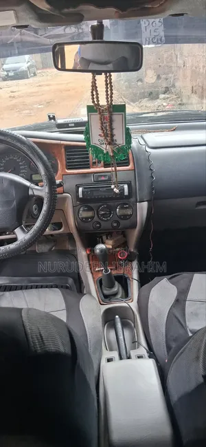 Nissan Primera 2002 Silver