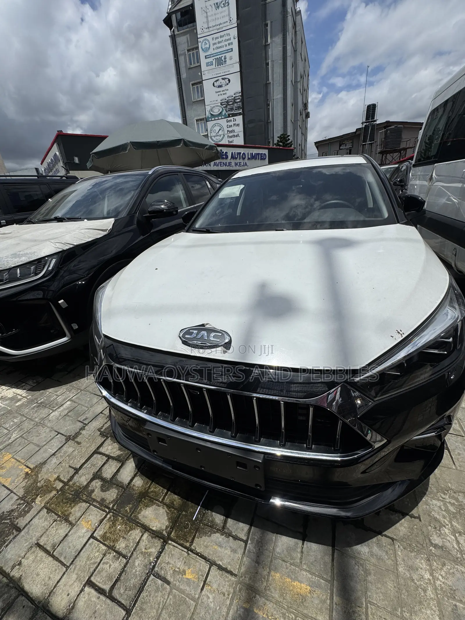 New JAC J7 2025 Black