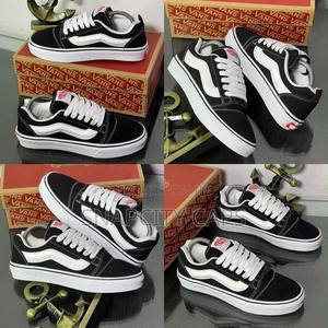 Vans Off the Wall Sneakers