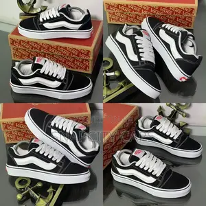 Vans Off the Wall Sneakers