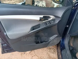 Toyota Matrix 2012 Blue