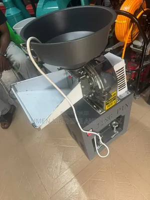 Jing Pin Stainless Steel Electric Grain Grinder / Disc Mill