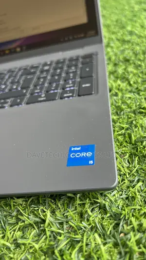 Laptop Dell Latitude 3540 8GB Intel Core i5 SSD 256GB