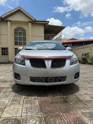 Pontiac Vibe 1.8L 2010 Silver