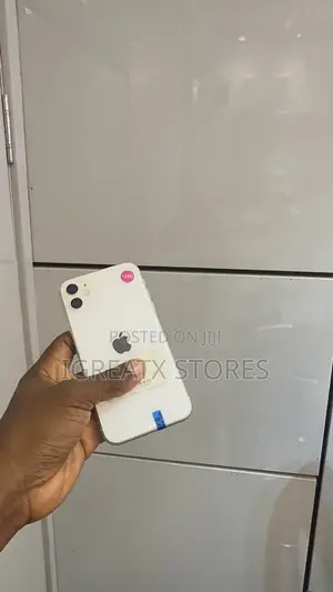 Apple iPhone 11 128 GB White
