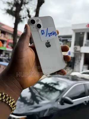 Apple iPhone 13 256 GB White