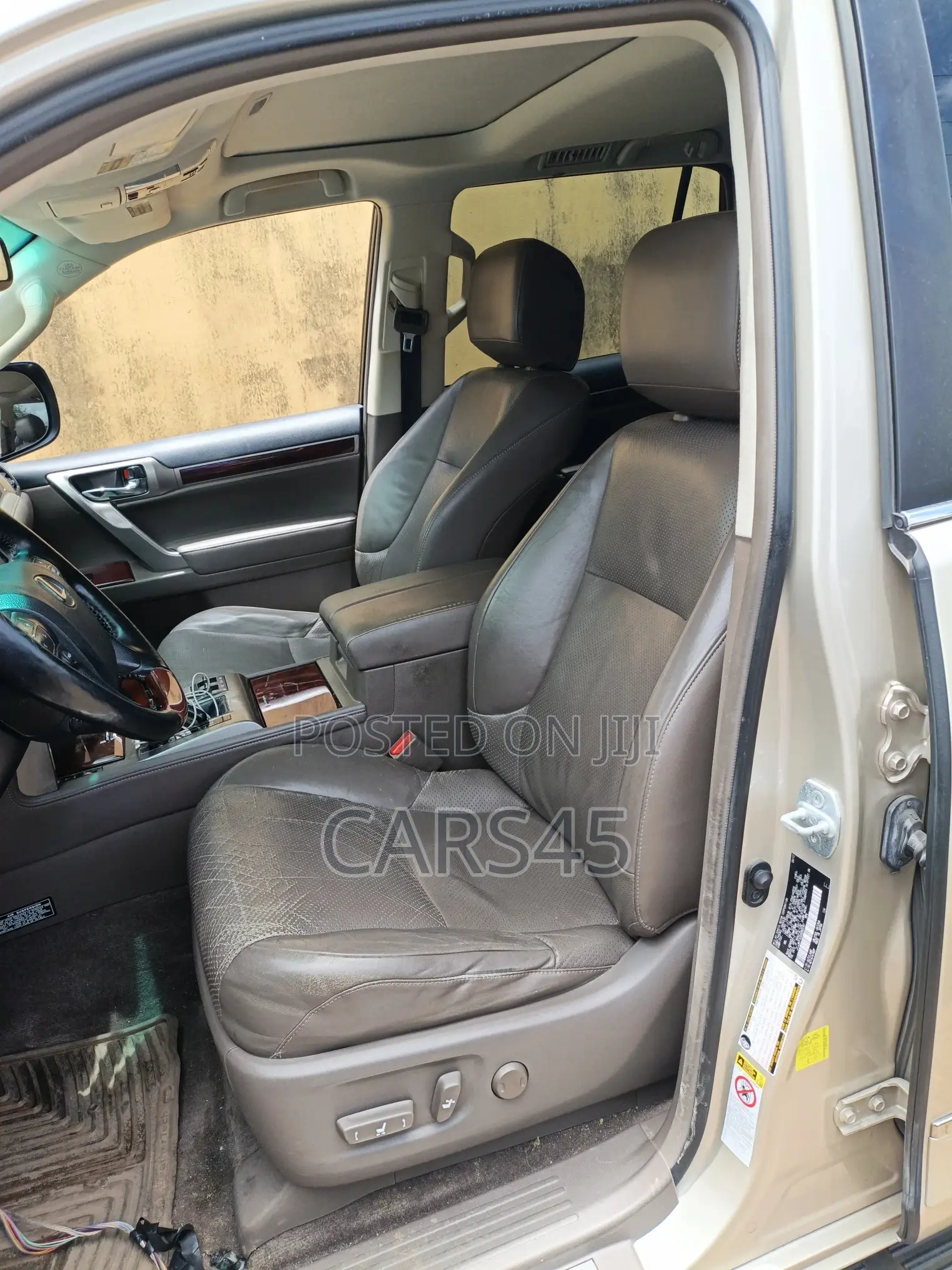 Lexus GX 2013 Gold